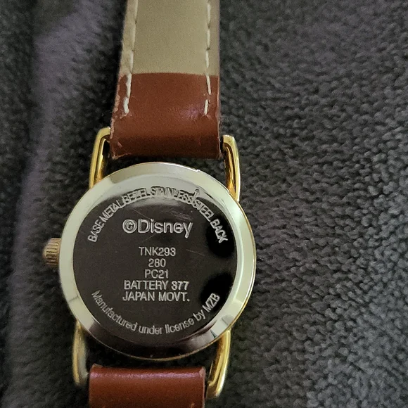 Women’s Tinkerbell Watch - band is brown color - Picture 4 of 4